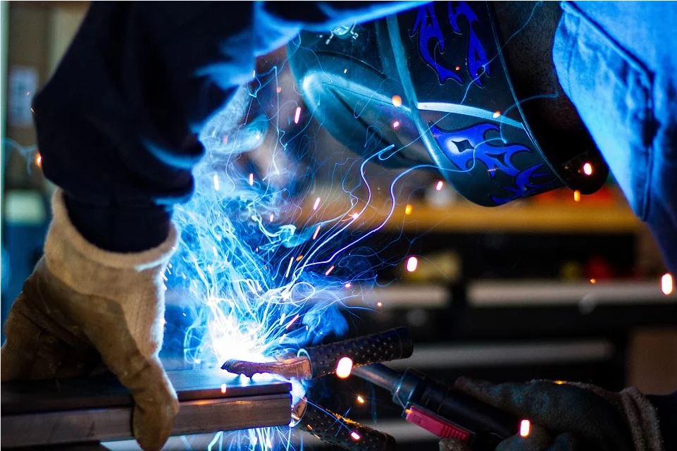 Weld_spark